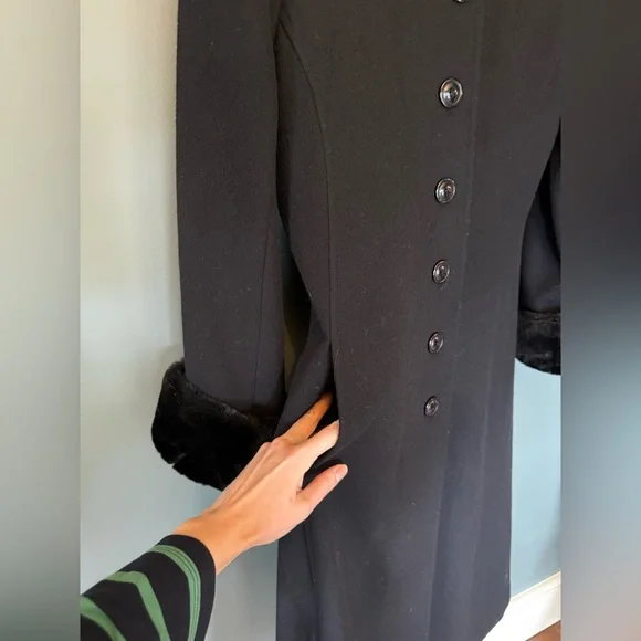 Vintage duster Long Black Wool Fur trim coat Hood cuffs sz 8p - Picture 8 of 14